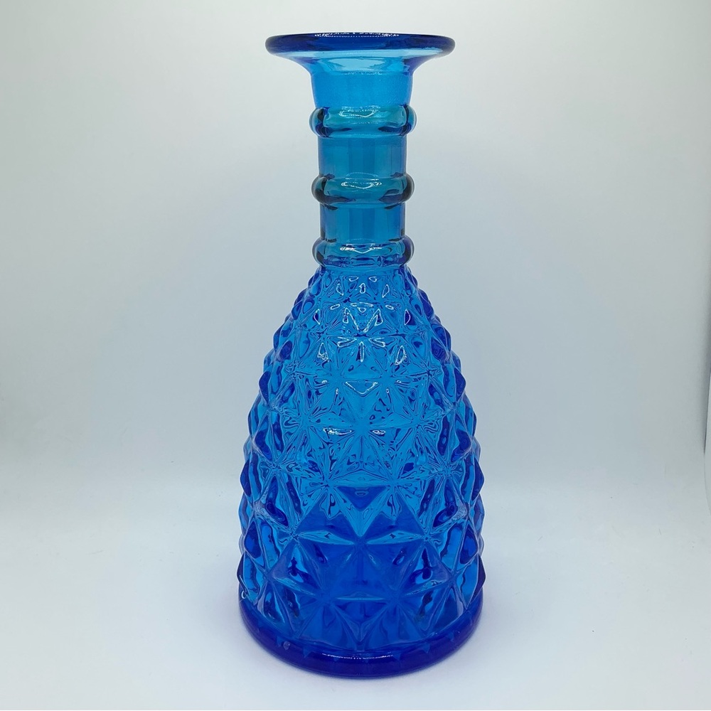 Unique Mid Century Electric Blue Diamond Star Cut Decanter with Stopper